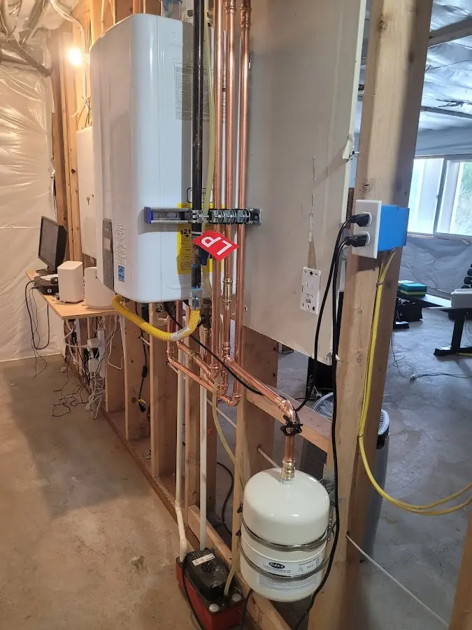 Licensed plumber repairing a kitchen sink in Meadowbrook